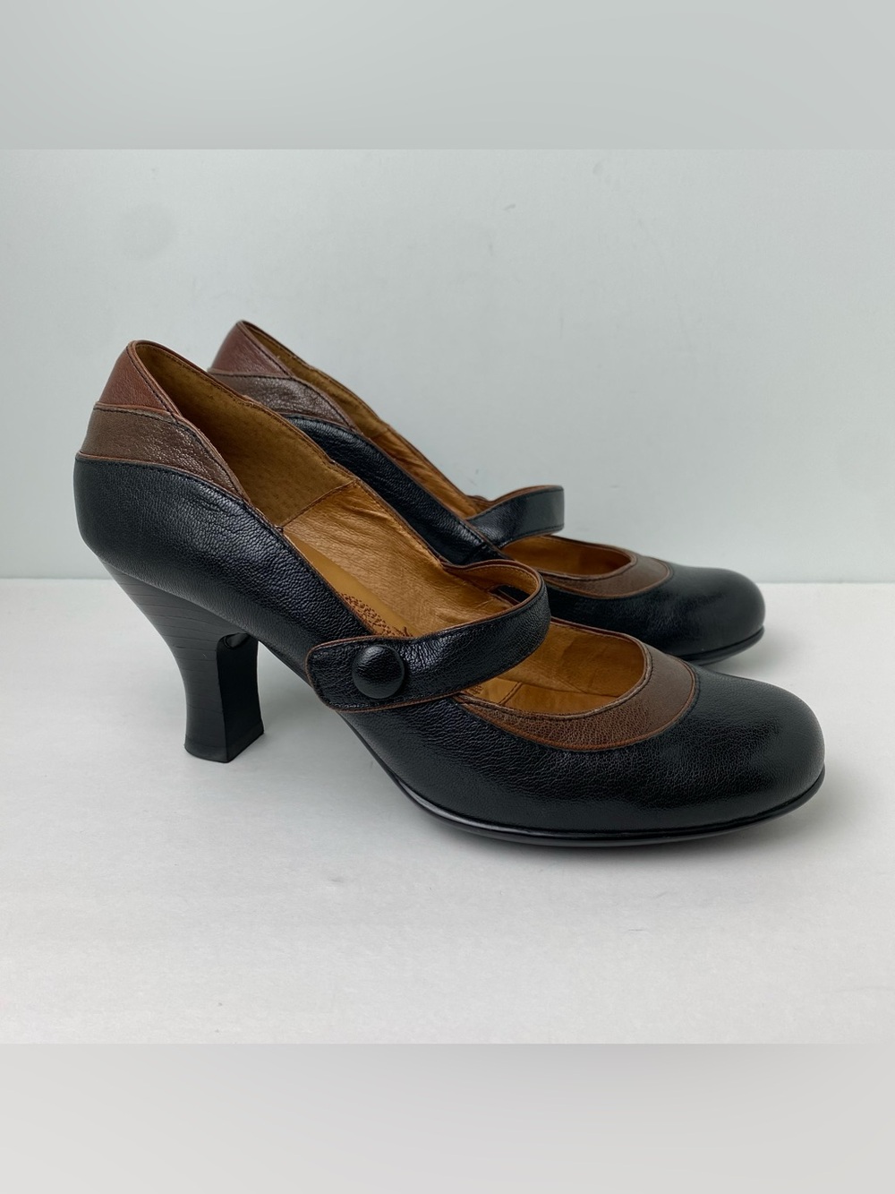 Sofft Mary Jane Kitten Heel Pumps Womens 7M Black Brown Victorian Steampunk Shoe